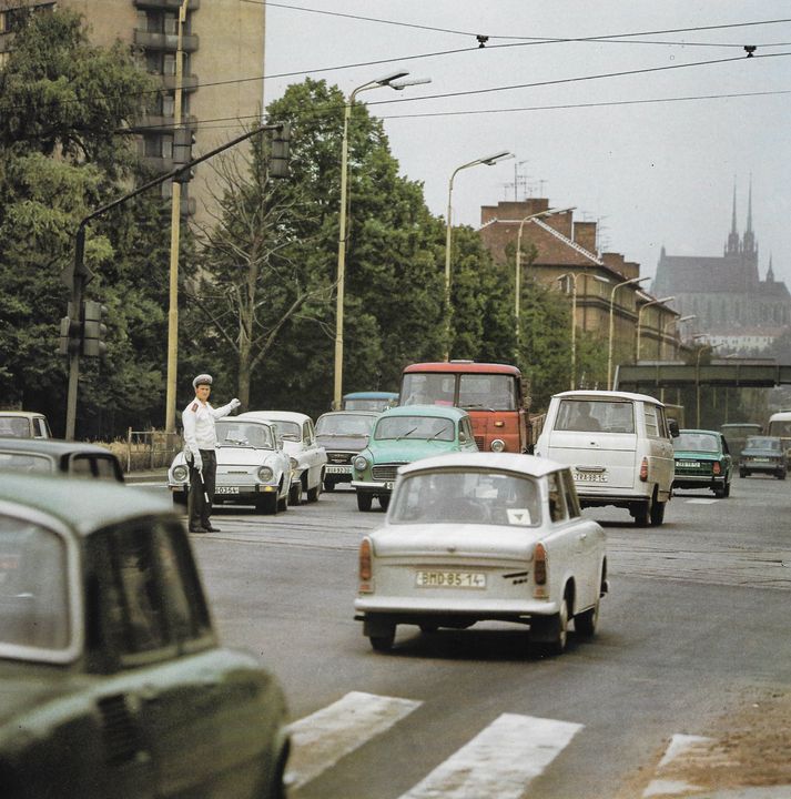 SPOMIENKA NA ŠTVRTOK

Výkon dopravnej služby v ČSSR, 80-te roky.

Zdroj: Múzeum polície.

Navštívte Múzeum polície! Viac info na…