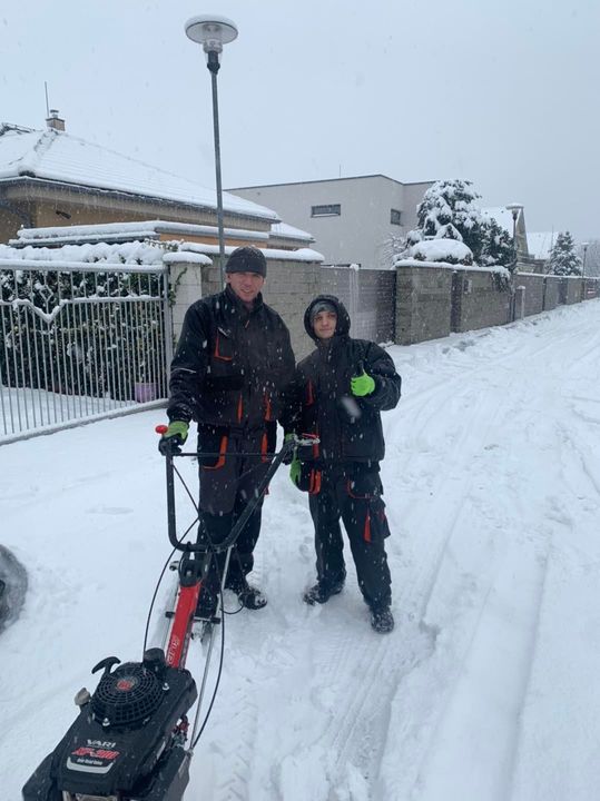 CHLAPI Z HOSPODÁRSKEJ SPRÁVY ĎAKUJÚ

Chceli by sme sa veľmi pekne poďakovať, v mene našich chlapcov z hospodárskej správy, obyva…